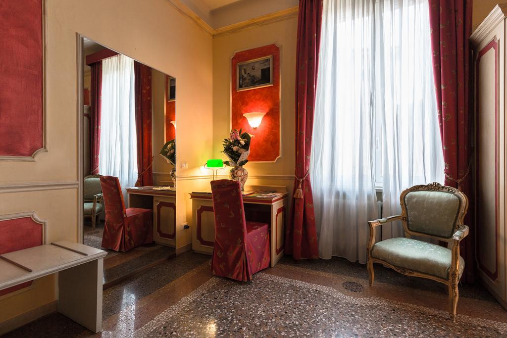 Antica Residenza D'Azeglio Room&Breakfast Di Charme Bologne Extérieur photo