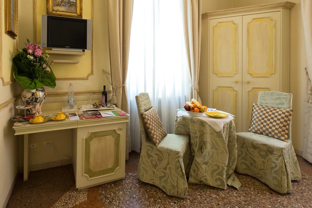 Antica Residenza D'Azeglio Room&Breakfast Di Charme Bologne Extérieur photo