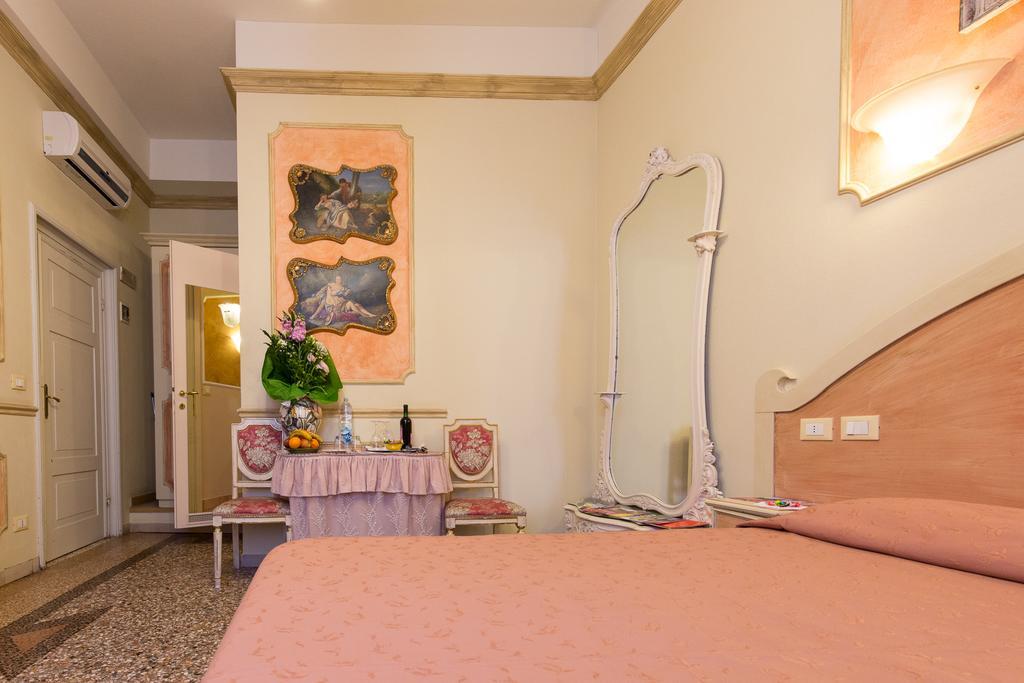Antica Residenza D'Azeglio Room&Breakfast Di Charme Bologne Extérieur photo